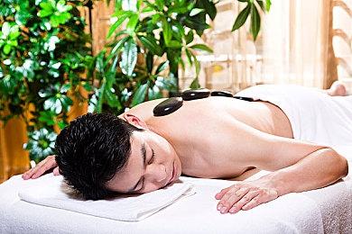 《最终幻想15》前总监：游戏开发者应该尝试用AI创作